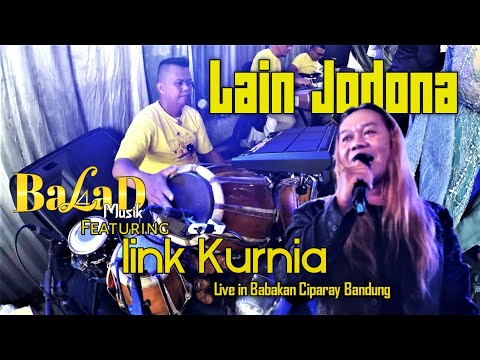 Lain Jodona - Balad Musik X Iink Kurnia || Sugriwa Sound System ( Live Babakan Ciparay )
