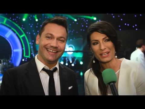 Szerencse Híradó promó - Mindeközben: újabb milliárdos született!