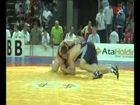 Cadet Worlds Freestyle 85kg - Sam Brooks (USA) vs. Aleksander Wojtachnio (POL).mp4