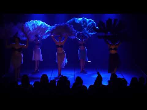 Ostrich Feather Fans students perform The Wolf And I - The Bombshell Burlesque Academy