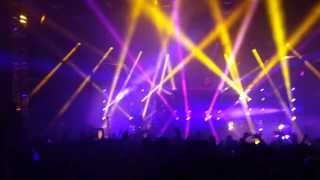 Pretty Lights- "Let's Get Busy (heRobust Remix)" Live from FreeFest