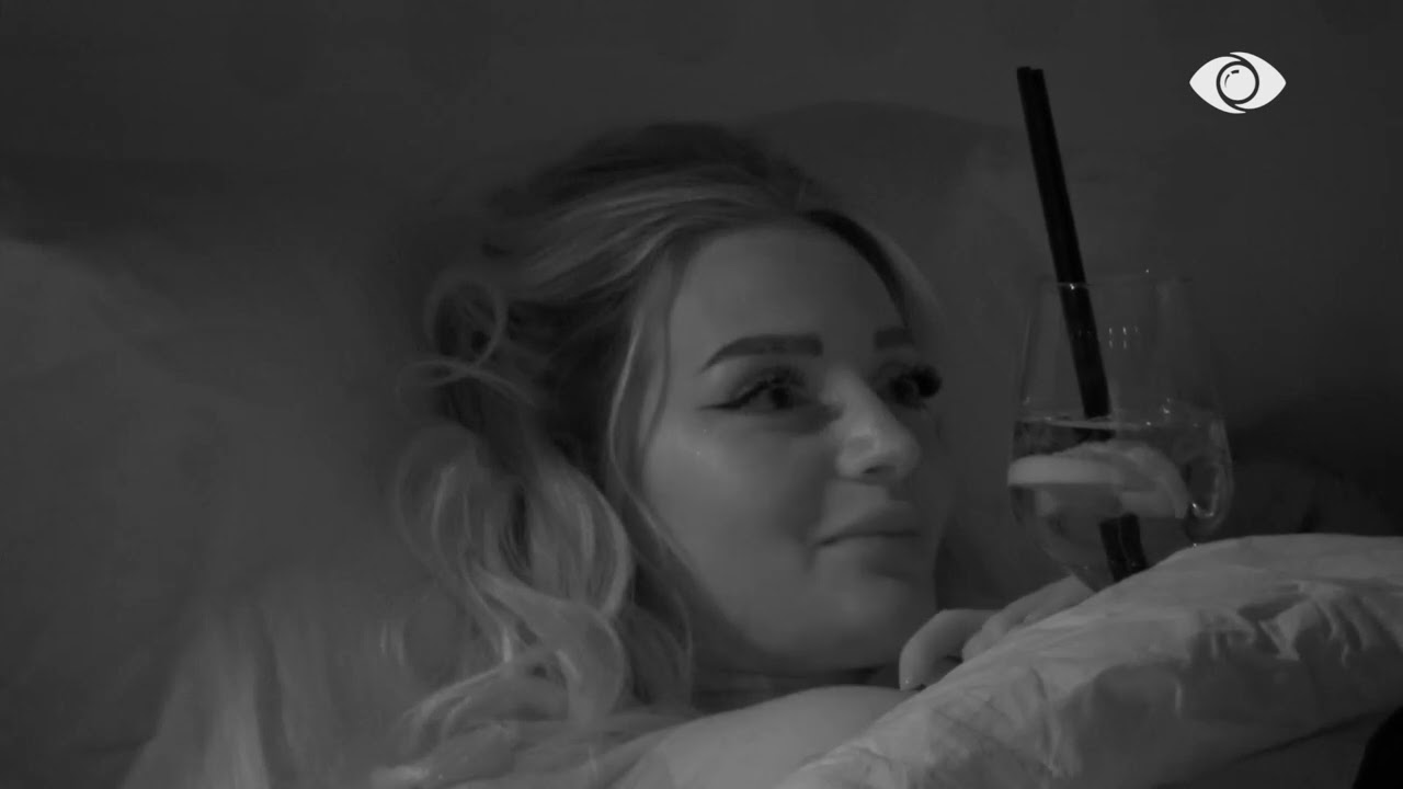 “Nëse do kishe pasur mundësi të ndryshoje një veprim timin, cili do ishte?”/ Selin pyet Gimbon: Nëse do ndryshoja…