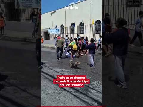 Queda de padre em viatura da GM durante bênção choca BH