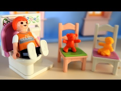 Playmobil I play in the toilet