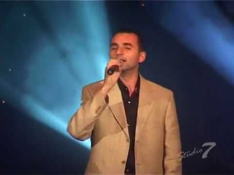 ✓ Arsen Avanesyan - Ser gamvac xachi vra