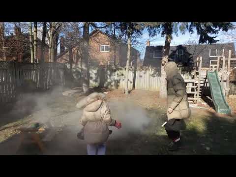 Instant vapor - boiling water freezes instantly under -31°C in Toronto