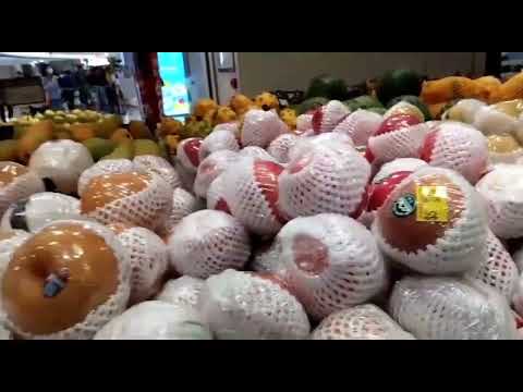 Different kind of fruits