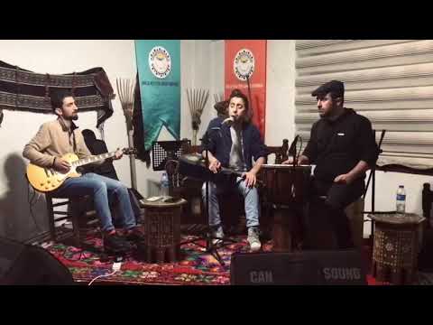 Kasım taşdoğan xem neke ( canlı performans)