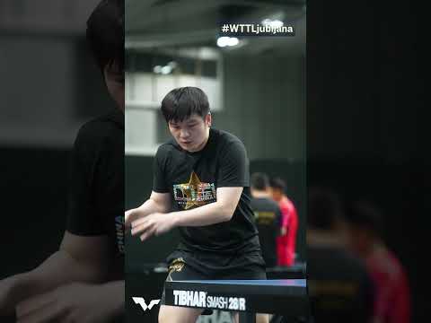Fan Zhendong's all fun, but he's about to get down to business in his first match at #WTTLjubljana 🧳