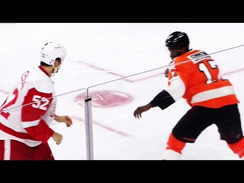 Gotta See It: Simmonds drops Ericsson with one punch