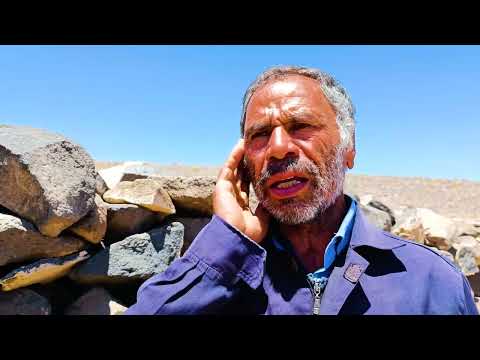 Nomadic Lifestyle of IRAN | Singing of Persian Nomad Shepherd in Desert