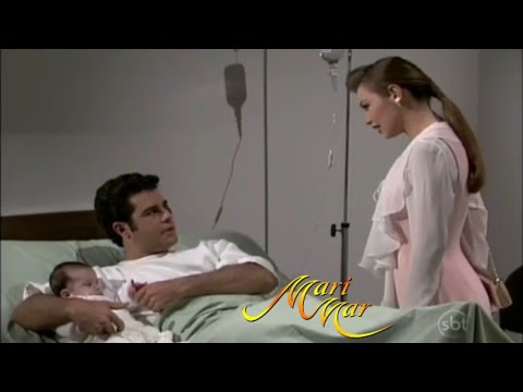 ¡Marimar lleva su hija a Sergio en el hospital! | Marimar - Televisa
