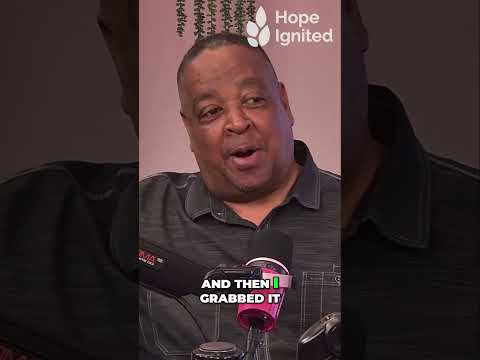 When Spud Webb dunked on Michael Jordan #michaeljordan #nba #nbahighlights