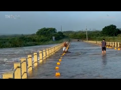 Após fortes chuvas, pontilhão na zona rural de São Gonçalo do Amarante é ocupado pelas águas