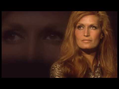 Dalida: "Pour ne pas vivre seul" (English Translation)