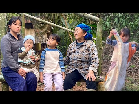 The little girl's small act – a touching expression of understanding and love for her mother.