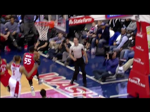 Raptors Highlights: Wright's Reverse Layup - March 3, 2017