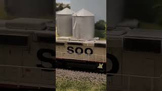 Download lagu John Emley's Soo Line! #shorts mp3