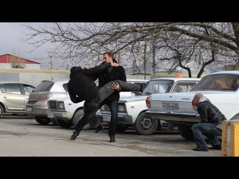 БОЕВИК! СПУСТЯ 12 ЛЕТ В СВОЙ РОДНОЙ ГОРОД ВОЗВРАЩАЕТСЯ БЫВШИЙ СПЕЦНАЗОВЕЦ! Буду жить! Русский фильм