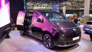 Hyundai STARIA Electric vs Mercedes-Benz EQS SUV