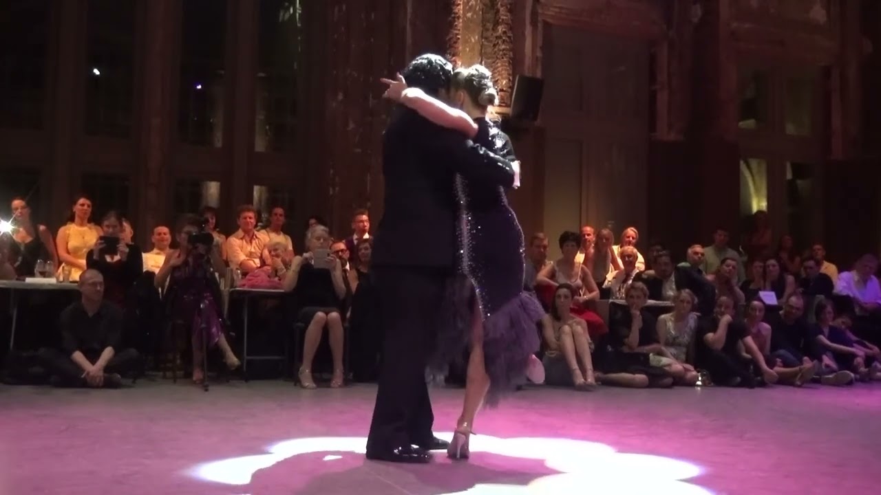 Video thumbnail for Mariana Montes & Sebastian Arce: "Trampas el el cielo" @ Antwerp Tango Festival 2019