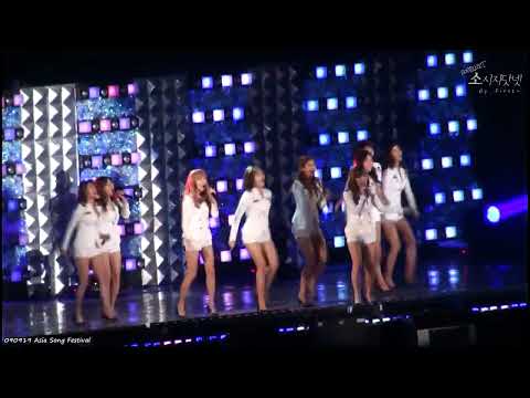 090919 2009 Asia Song Festival SNSD-Gee (Fans)