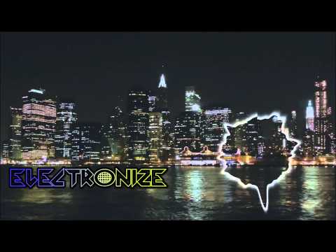 Codeko - Streets with gold