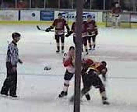 Andre Deveaux vs Matt Pelech