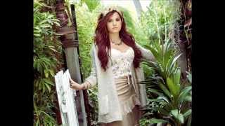 Download lagu Gift Of A Friend - Demi Lovato acoustic version mp3