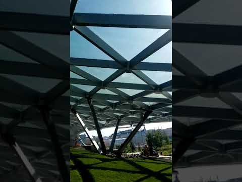 A gigantic beautiful park with a special microclimate in Russia