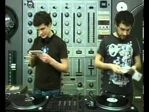 22:30:00 - Anrilov vs B-Voice - RTS.FM.250210