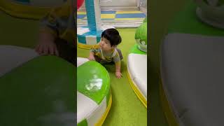 赤ちゃんのぱんち( ∩ ˙-˙ )⊃ #赤ちゃん #赤ちゃんのいる生活 #かわいい #baby #ゆいとぼーい