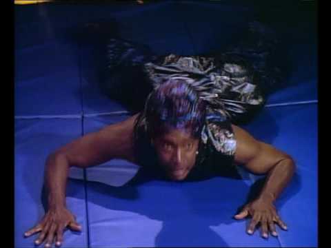 Holographic Aikido | Star Trek: The Next Generation - Code of Honour