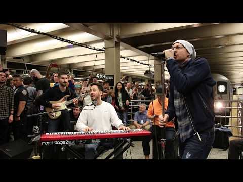Linkin Park LIVE in Grand Central Station: 
