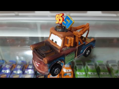 Mattel Disney/Pixar Cars 3 Team 95 and 51 Mater (Fan Favorites) Piston Cup Fan 2021 Deluxe