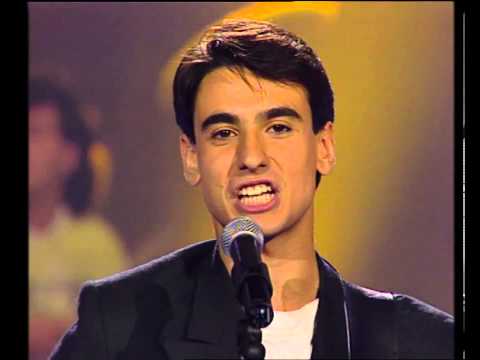 MODESTIA APARTE "COMO TE MUEVES"