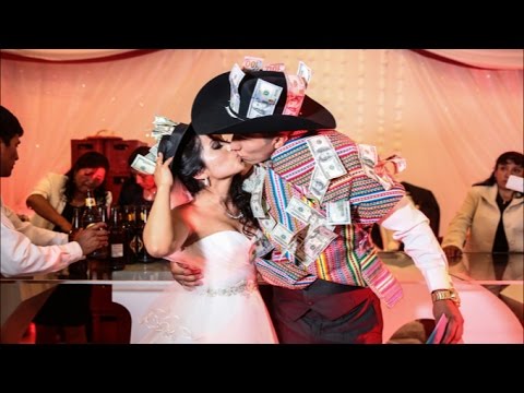 Ayni en Huancayo: matrimonio con dólares