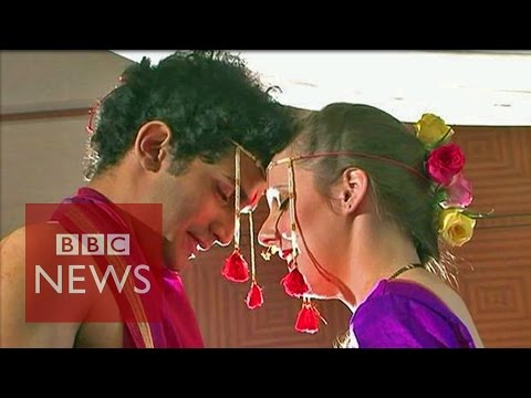download lagu mp3 mp4 Indian Man White Girl, download lagu Indian Man White Girl gratis, unduh video klip Indian Man White Girl