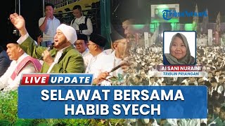 Khidmat! Ribuan Jemaah Padati Stadion Galuh Ciamis, Lantunkan Selawat dan Doa Bersama Habib Syech