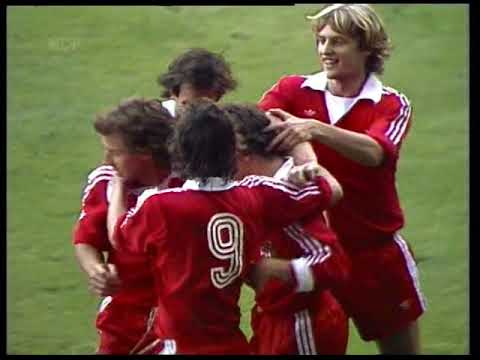 01/10/1977 Bundesliga BORUSSIA MONCHENGLADBACH v KOLN