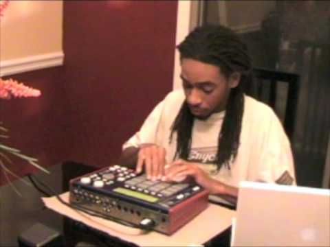 Mpc 1000  Beat Making - King I Divine making The Wish 2 (hip hop beats)