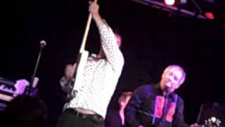 Buzzcocks @ Ottobar 5/12/2010: &quot;Love Battery&quot;