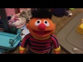 Sesame Street Scratch And Sniff Fingers Ernie
