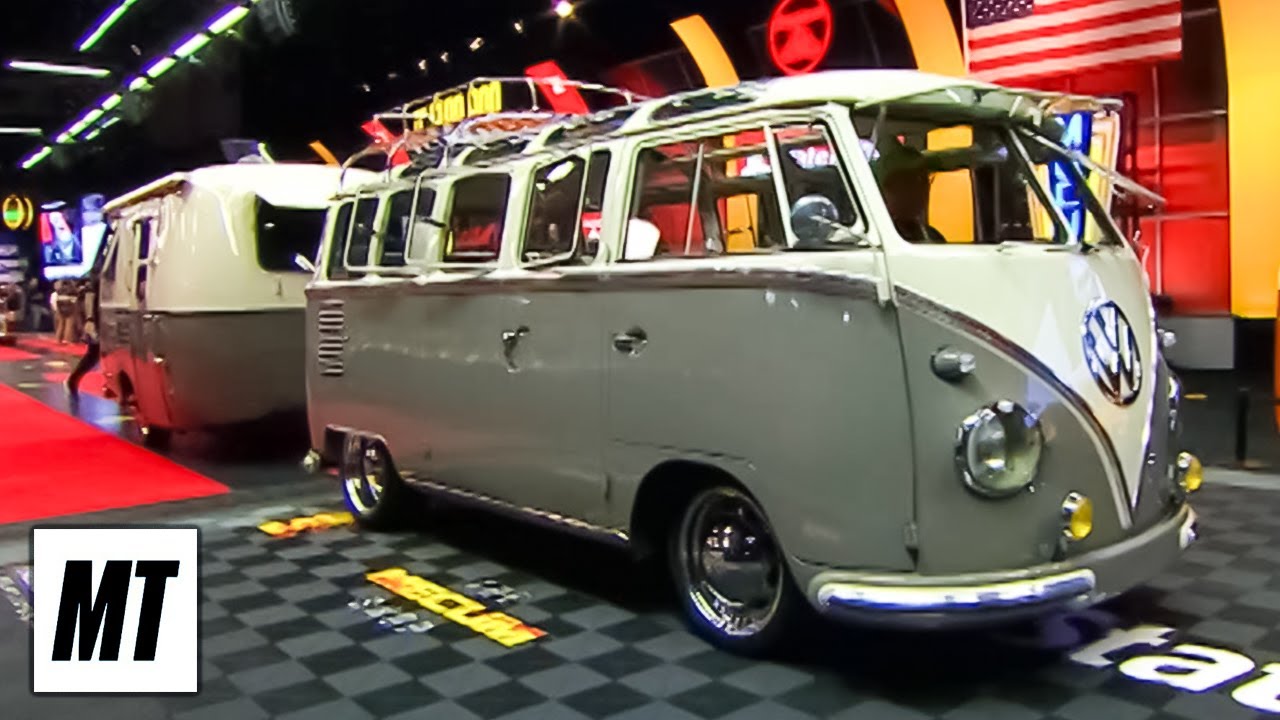 1962 VW Type II Bus | Mecum Auctions Indianapolis | MotorTrend