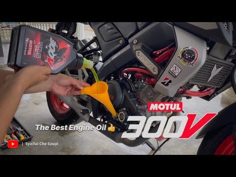 Motul 300v - Oil Change | Yamaha MT15