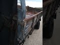 Reproduce el video