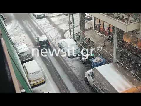 Κακοκαιρία «Ελπίς»: Απροσπέλαστοι οι δρόμοι - «Σπινιαρίσματα» στο Παγκράτι, μικροτροχαία στην Βουλιαγμένης