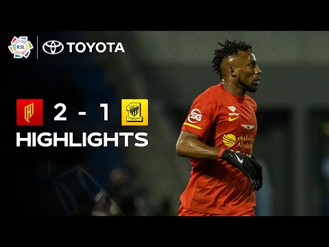 Quinones' brace helps Al Qadsiah overcome Al Ittihad! | Powered by Toyota