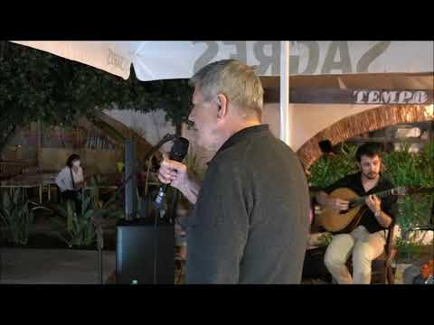 Victor do Carmo "Silêncio, deixem ouvir as guitarras"