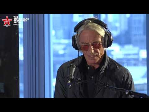 Paul Weller - Going to a go-go (Cover) (Live on The Chris Evans Breakfast Show with Sky)